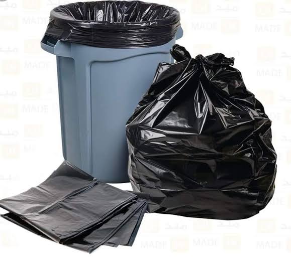 اكياس قمامة حجم صغير